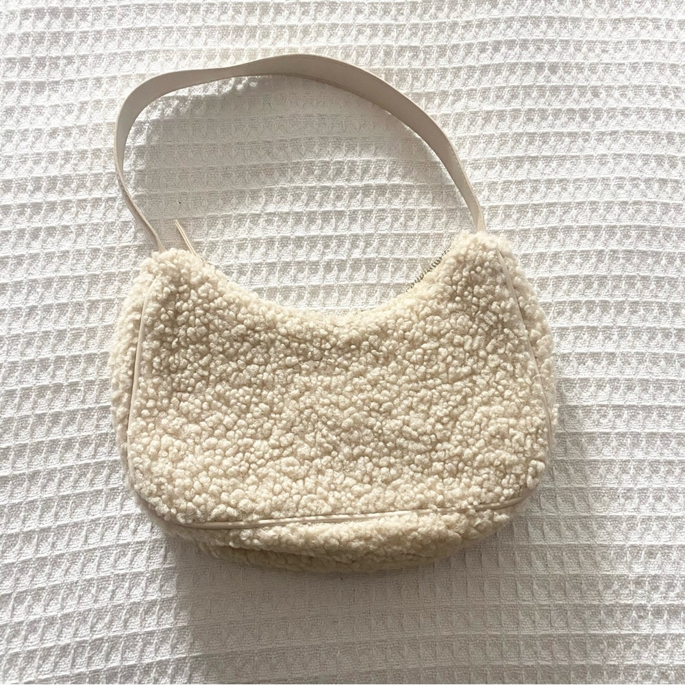 H&M Cream Sherpa shoulder Bag
